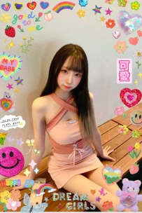 顔は可愛かったし、スタイルは完璧だった。