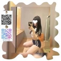 愛海は清純な学生